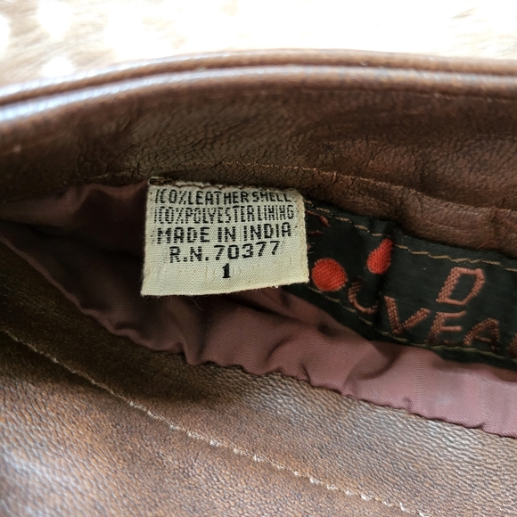 Vintage Leather Skirt | Code Nouveau - Picture 5 of 8